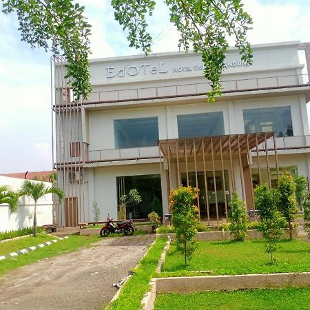 Oyo 90102 Edotel Hotel By Dbest Hospitality Bandung Luaran gambar
