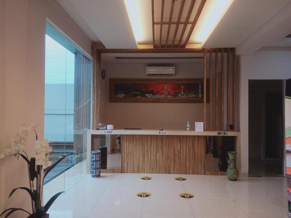 Oyo 90102 Edotel Hotel By Dbest Hospitality Bandung Luaran gambar
