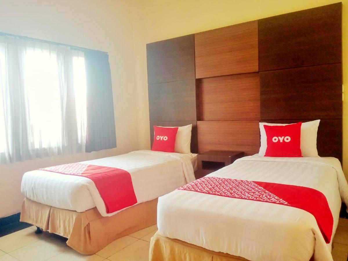 Oyo 90102 Edotel Hotel By Dbest Hospitality Bandung Luaran gambar