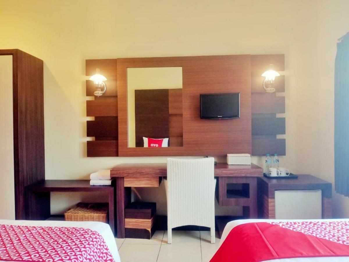 Oyo 90102 Edotel Hotel By Dbest Hospitality Bandung Luaran gambar