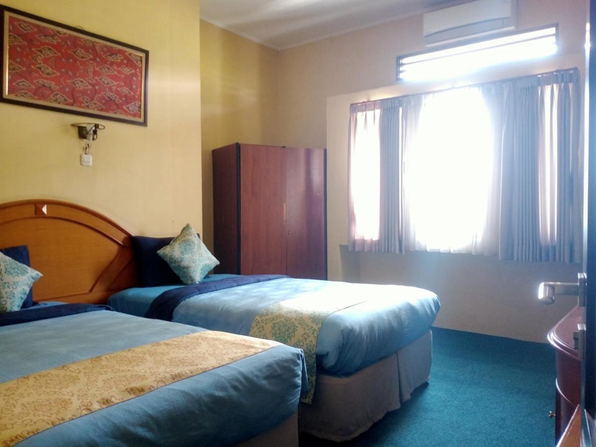 Oyo 90102 Edotel Hotel By Dbest Hospitality Bandung Luaran gambar